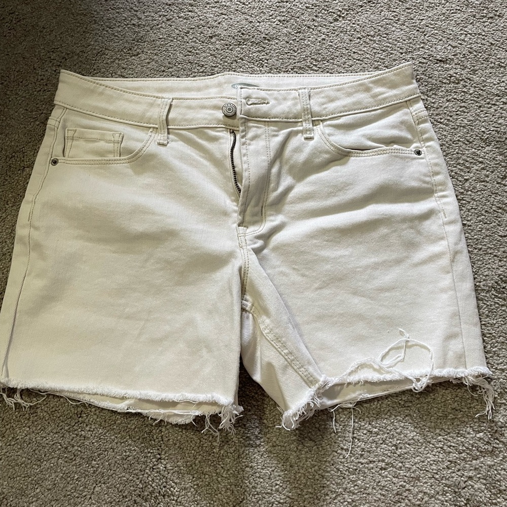 Old navy cut off shorts